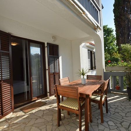 Apartment Vita Mali Lošinj Eksteriør billede