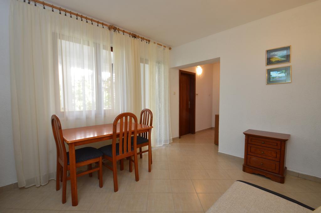 Apartment Vita Mali Lošinj Eksteriør billede