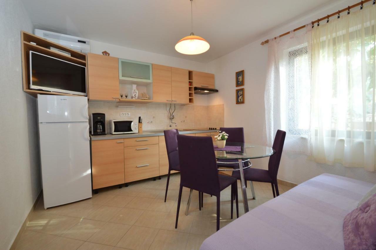 Apartment Vita Mali Lošinj Eksteriør billede