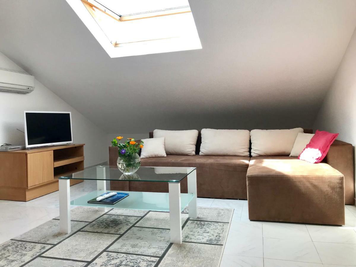 Apartment Vita Mali Lošinj Eksteriør billede